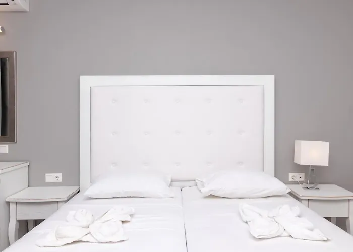 Rachoni Imperial Hotel